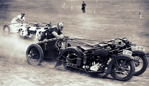 Black and white pic of Motorcycle Chariot Racing
